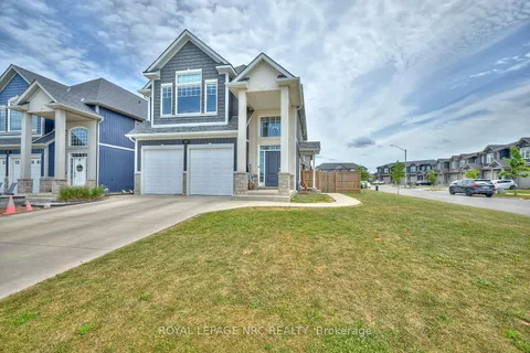 14 Lamb Crescent, ON L2V 0G8
