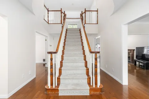 1404 Montresor Way, ON K4A 3C5