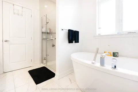 931 Embankment Street, ON K2S 2P6