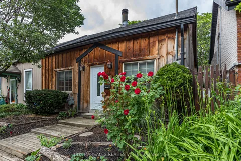 32 Pearl Street, ON L8P 3W6