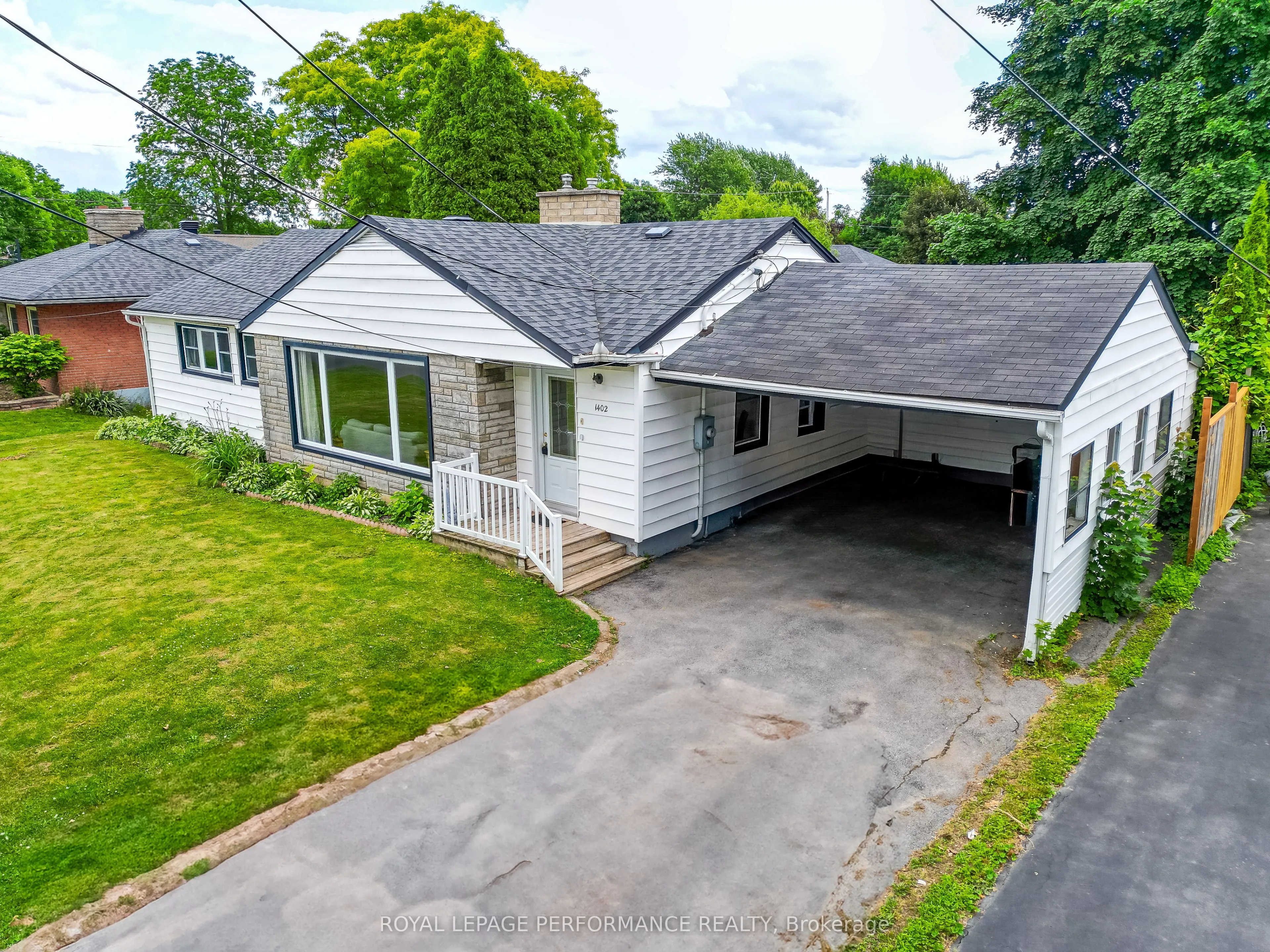 1402 Dover Road, ON K6J 1V5