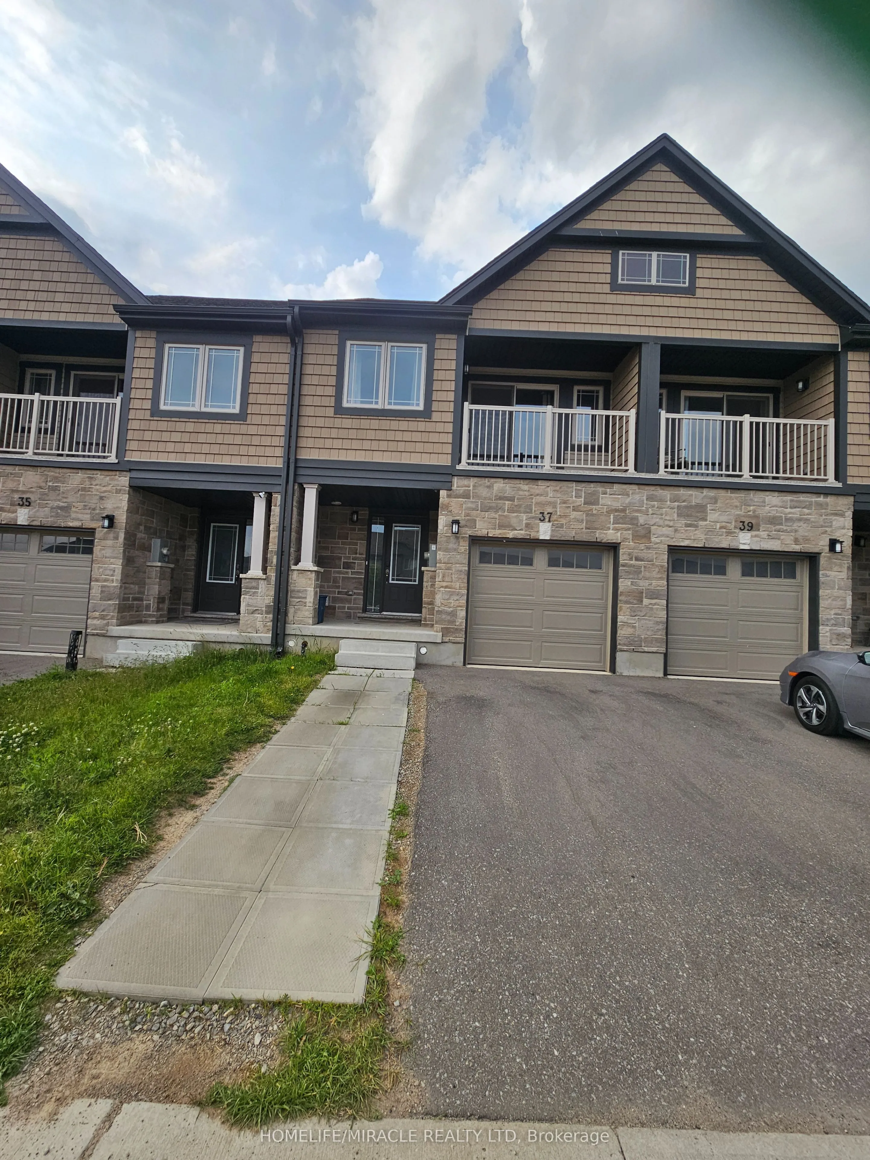37 Munch Avenue, ON N3L 0J4