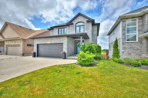 5703 Osprey Avenue, ON L2H 0M2