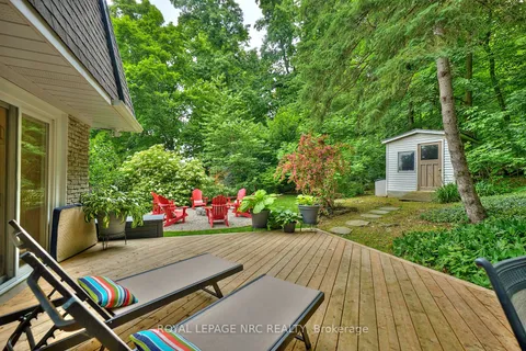 7 Camelot Court, ON L2T 3R4