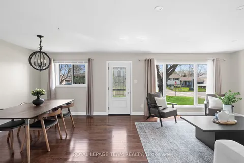 1250 Peden Boulevard, ON K6V 5Y5