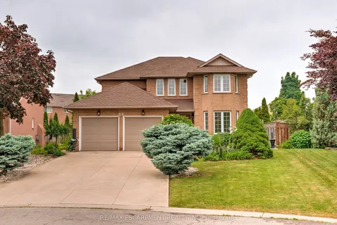 9 Sugarberry Court, ON L8E 5E6