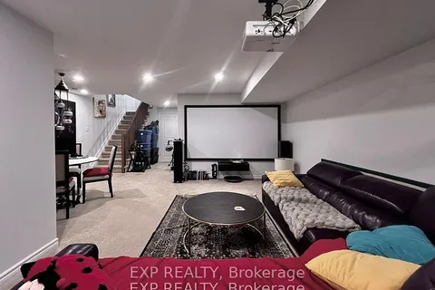 926 Brian Good Avenue, ON K4M 0N7