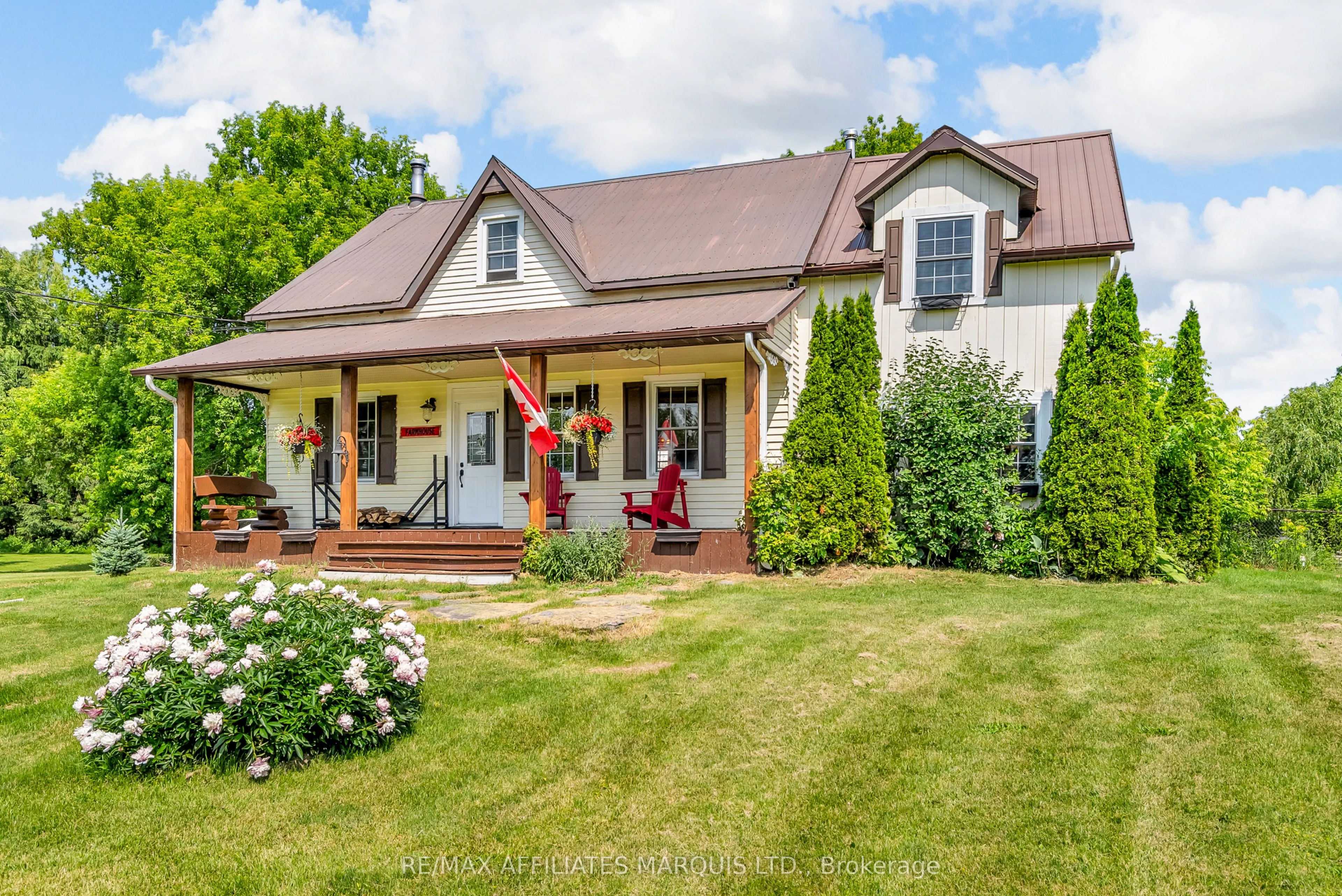 18561 County Rd 19 Road, ON K0C 2J0