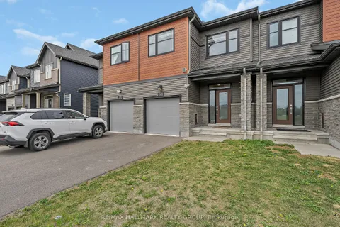 568 Prominence Way, ON K4A 5K9
