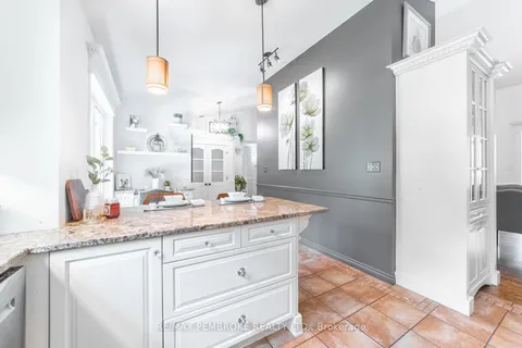 559 Black Bay Road, ON K8H 2W8