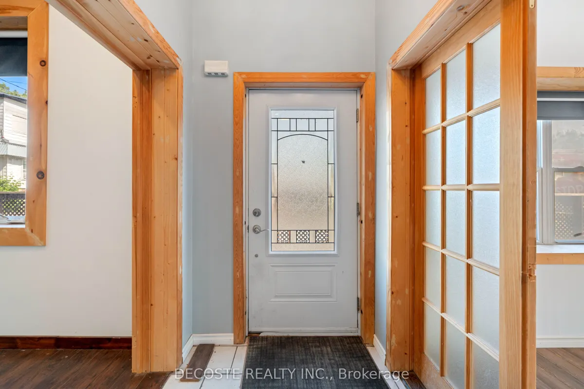 1 Mechanic Street, ON K0C 1T0