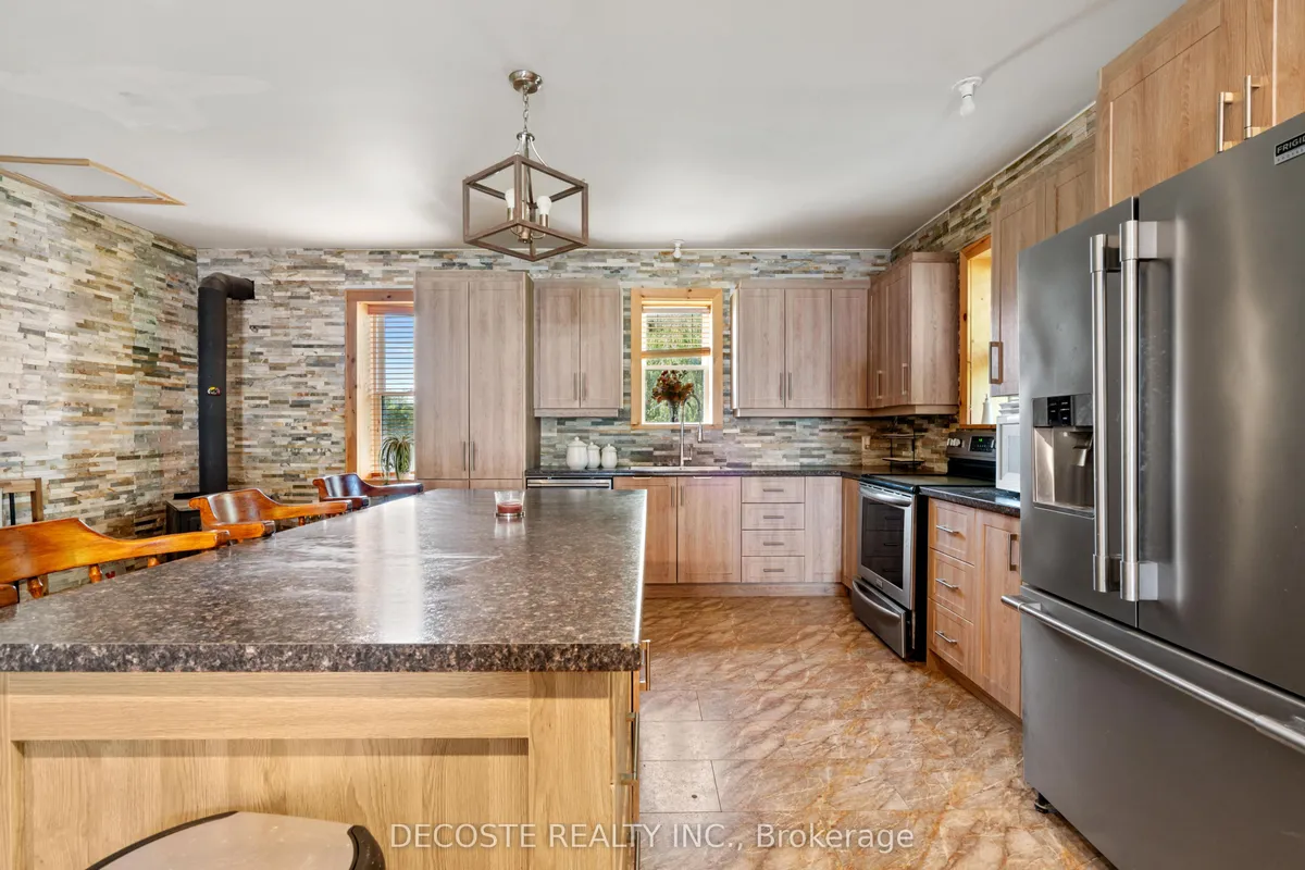 1 Mechanic Street, ON K0C 1T0