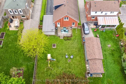 158 Lucan Avenue, ON N2J 1W7