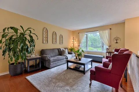 8 Jason Street, ON K8H 3N2