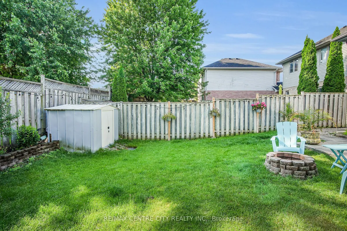 370 Brookhaven Place, ON N5Y 5N4