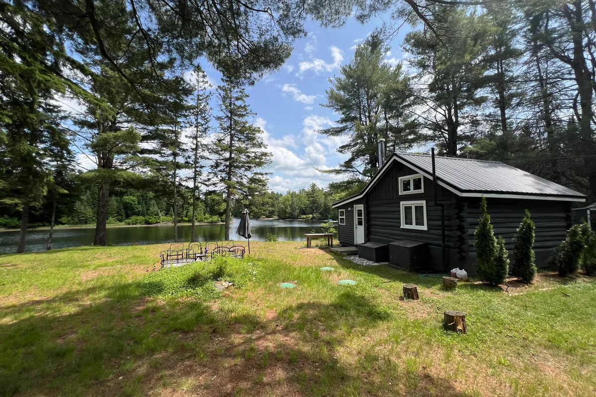 1130 Colony Road, ON P1L 1X3