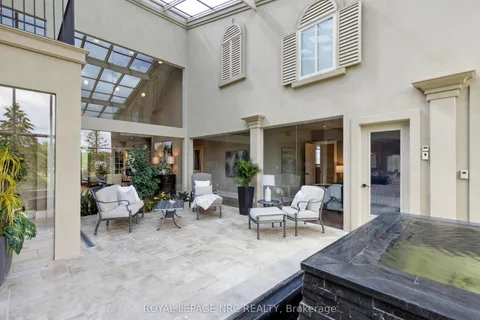 115 Riverdale Drive, ON L2R 4C1