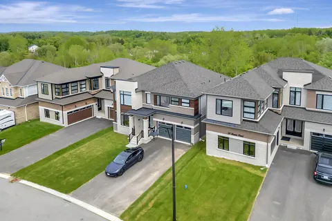32 Mears Road, ON N3L 0M6