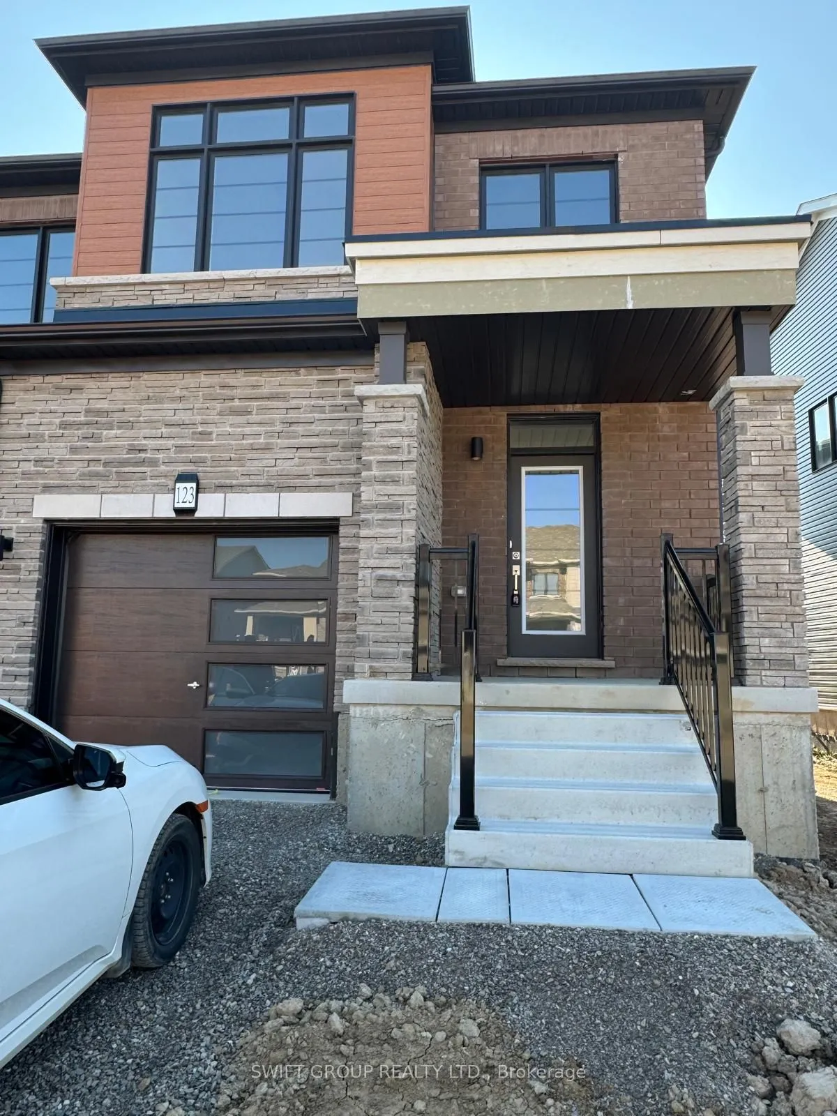 123 Granville Crescent, ON N3W 0J8