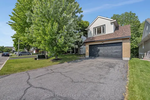 2207 Nature Trail Crescent, ON K1W 1E7