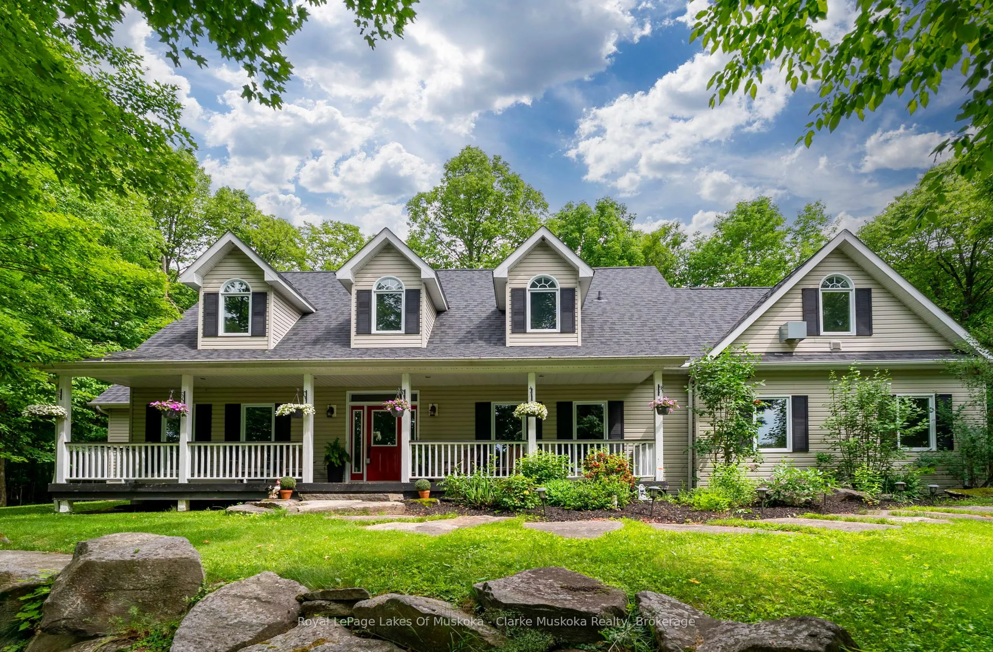 1259 GOLF COURSE Road, ON P1H 2J6