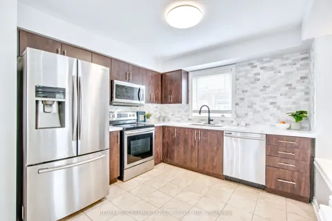 251 Pelham Road, ON L2S 3A9