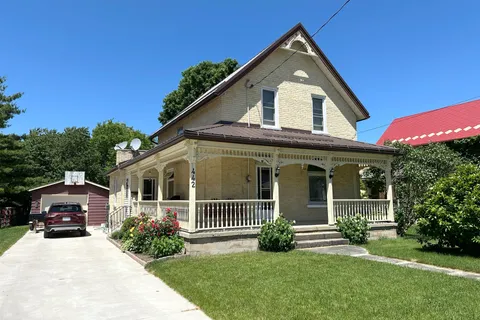 442 11th Street, ON N4N 1S7