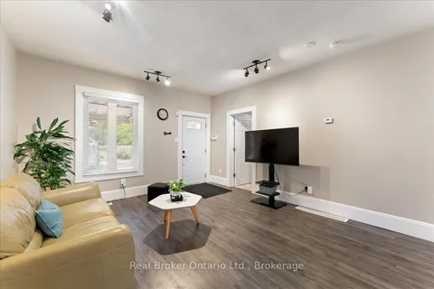 24 Rose Avenue, ON N3S 2L9