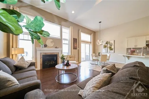 132 Palfrey Way, ON K2V 0A6