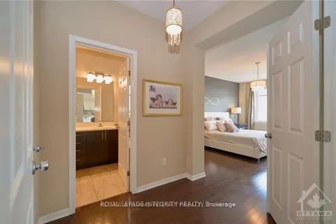 132 Palfrey Way, ON K2V 0A6