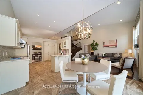132 Palfrey Way, ON K2V 0A6
