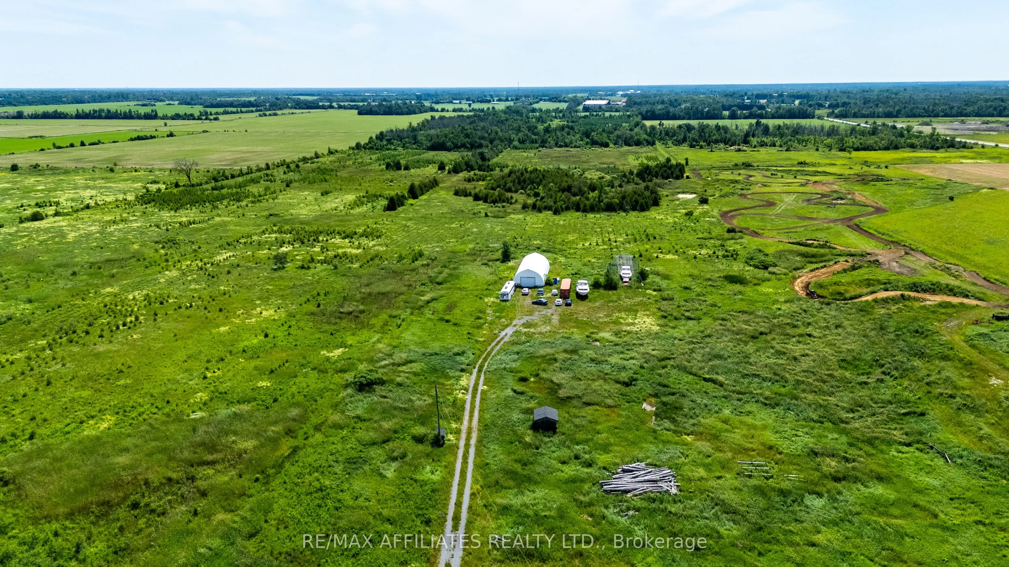 8296 Fallowfield Road, ON K0A 1B0