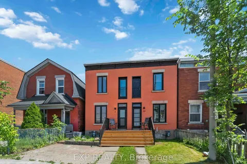 8 Orangeville Estates, ON K1S 3C8