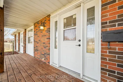 314 Laughton Crescent, ON N7G 1H7