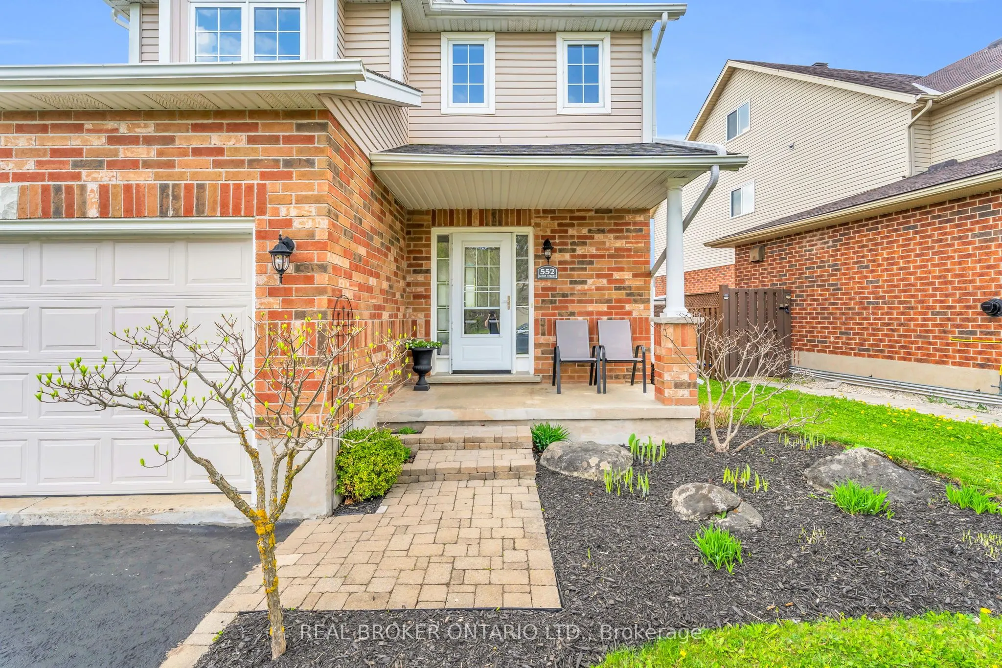 552 Simon Street, ON L9V 3P6