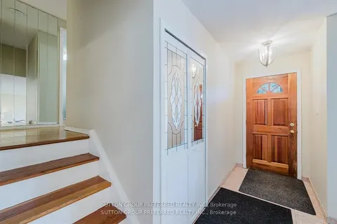 120 Fanshawe Park Road, ON N6G 5C4