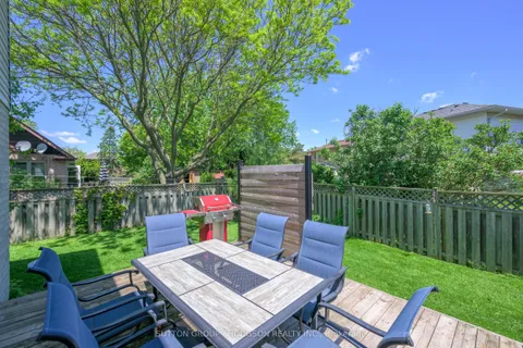 35 Parkside Crescent, ON N6C 5M2