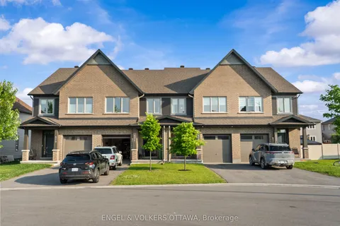 523 Manhattan Court, ON K4R 0G1