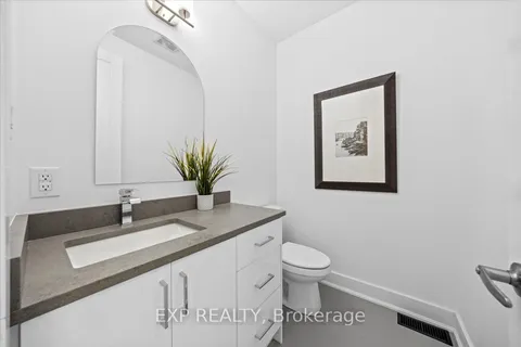 43 St. Claire Avenue, ON K2G 2A1