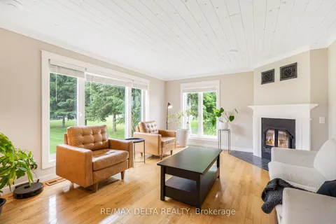 12271 County Rd 5 Road, ON K0C 2H0