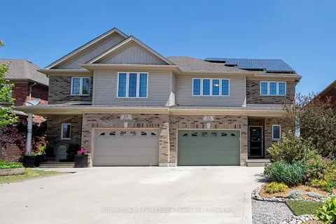 26 Brown Street, ON N5A 0B8