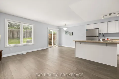 82 Amy Lynn Drive, ON K7N 1K2