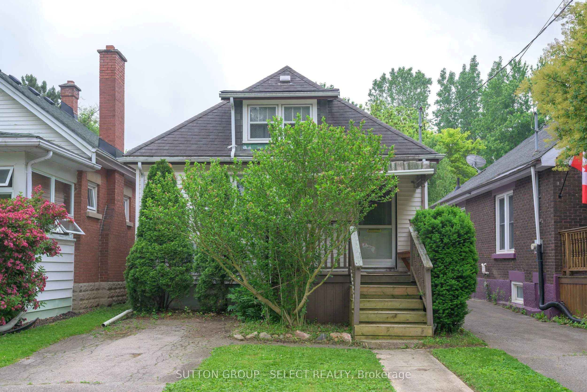 107 Langarth Street, ON N6C 1Z3