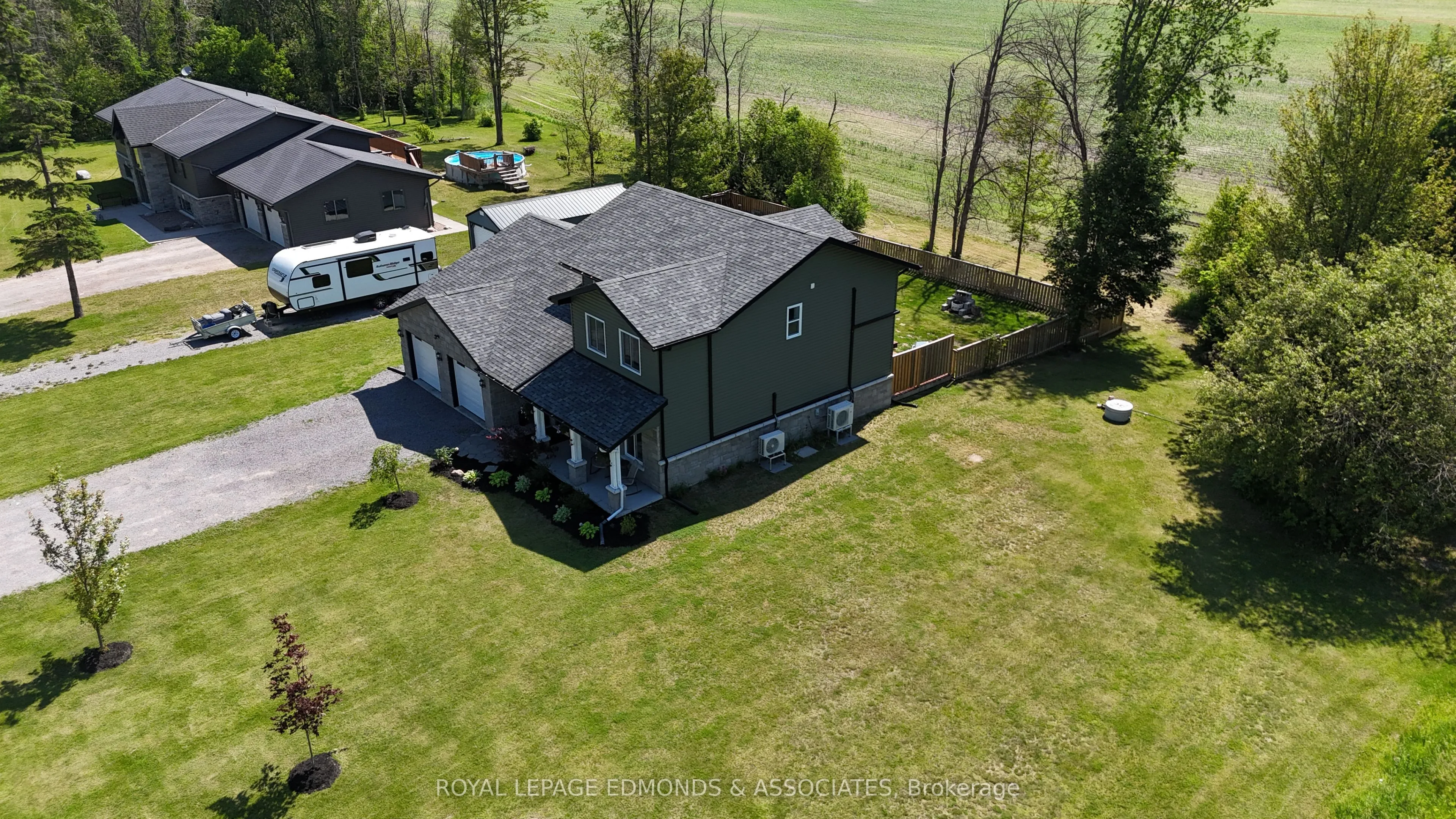 12 Cardel Street, ON K0J 1C0