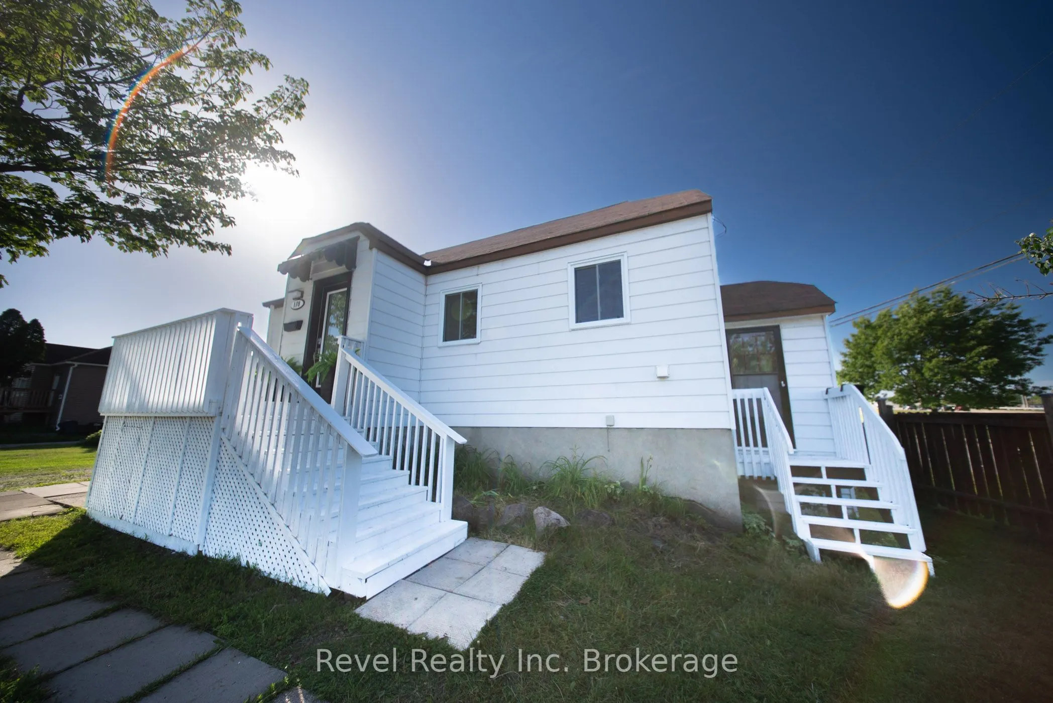 178 Judge Avenue, ON P1A 1B6