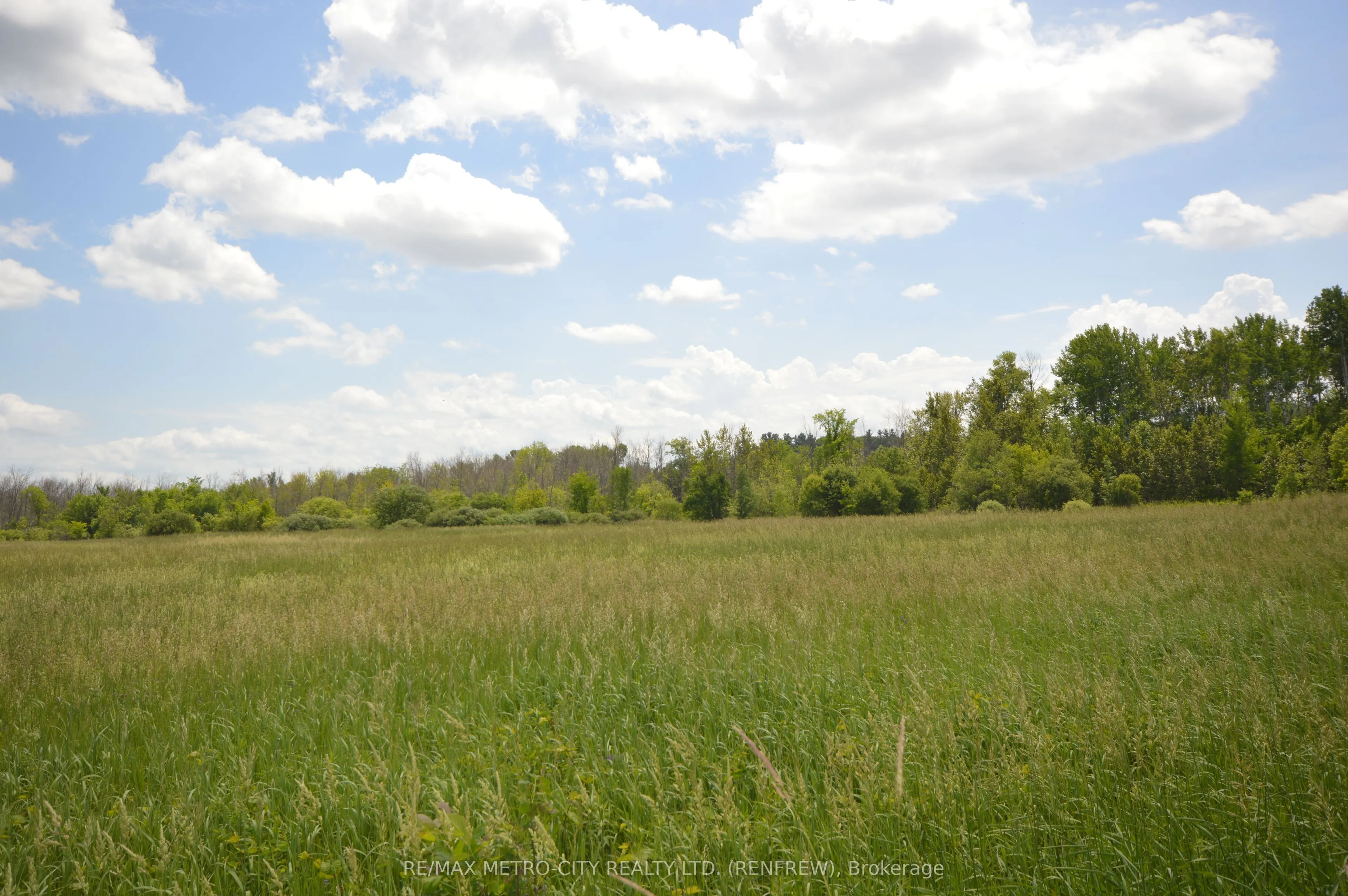 00 Storie Road, ON K7V 3Z8