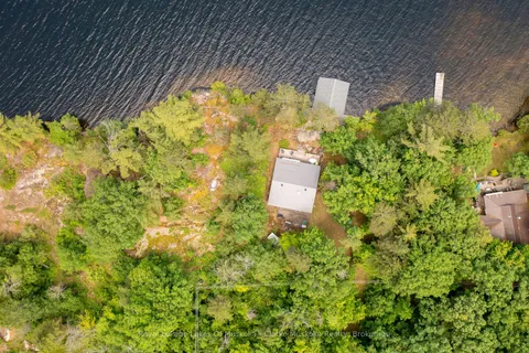 78 IS 180 Severn River Island, ON L0K 1S0