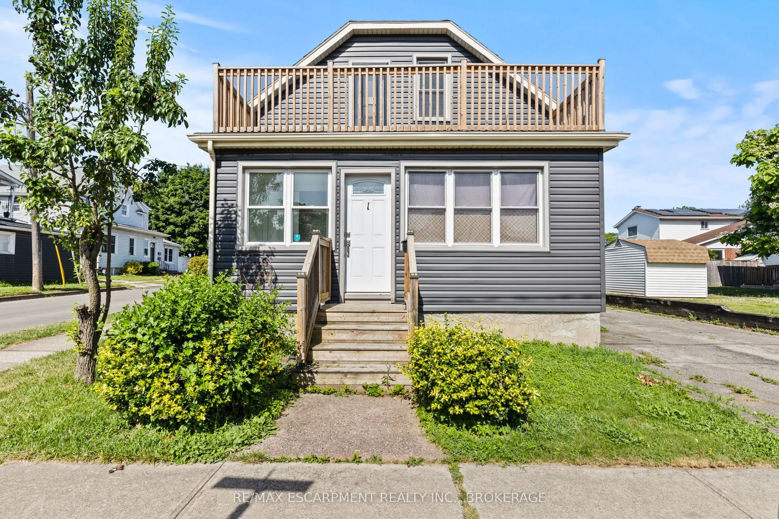 1 West Street, ON L2V 2R8