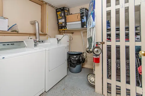 258-260 St. Andrew Street, ON K1N 5G7