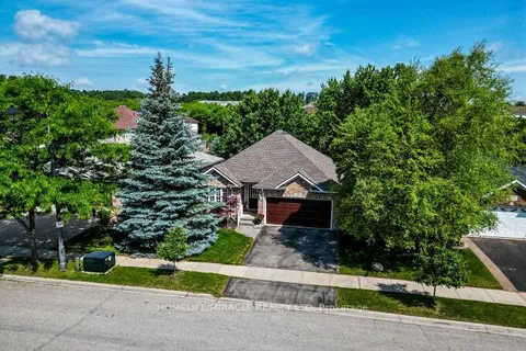 678 Salzburg Drive, ON N2V 2N8